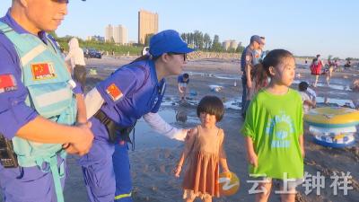 防溺水在行动！钟祥救援队值守汉江网红堤护航暑期安全