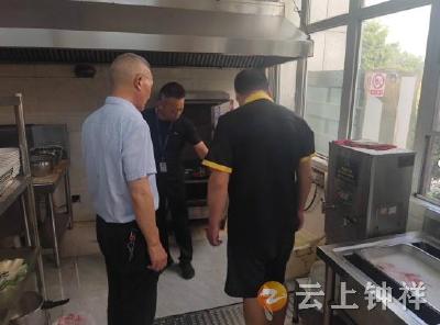 柴湖镇多部门联合检查 筑牢食堂安全网