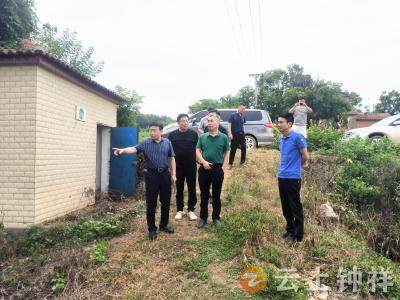 湖北省农业农村厅调研钟祥秋粮生产及抗旱工作