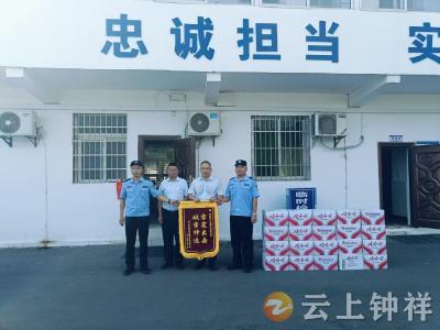 钟祥警方破获高速公路电缆线盗窃案