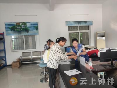 冷水镇郑湾村：网格助力 为青少年暑期安全“加码”