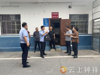 旧口镇多部门联合开展校园安全大检查 筑牢开学“安全墙”