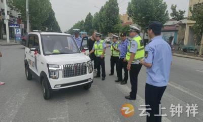 柴湖镇：警执联动护平安 交通整治在行动