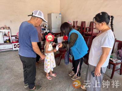 情暖开学季！钟祥市为100名困境儿童定制“爱心开学礼”