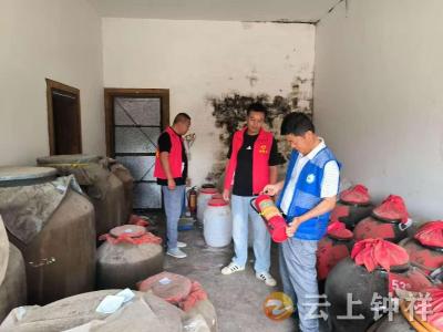 长寿镇普门村开展多场所隐患排查 筑牢安全防线