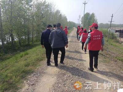 洋梓镇：“河小青”志愿服务擦亮河湖生态底色