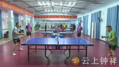 钟祥市举办首届WLWH乒乓球公开赛暨“京都宴杯”乒乓球比赛