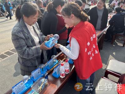 柴湖镇：情暖重阳促健康 禁毒宣传护平安