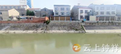 汉江倒灌导致护城河水体变黄 水质无影响