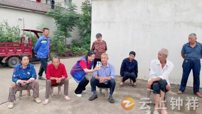 石牌镇曾台村：打通养老金认证堵点 让便民服务“零距离”