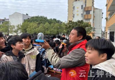 柴湖镇：禁毒宣传进校园 守护青春成长路