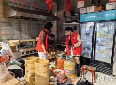 燃气隐患“嗅”得准！朝宗桥社区网格员“扫雷”212家小店