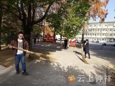 文集镇：大扫除 “焕新” 机关环境 新风尚 “点亮” 办公氛围