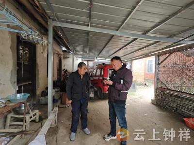 文集镇群喜村：医保宣传入人心 暖心服务“零距离”