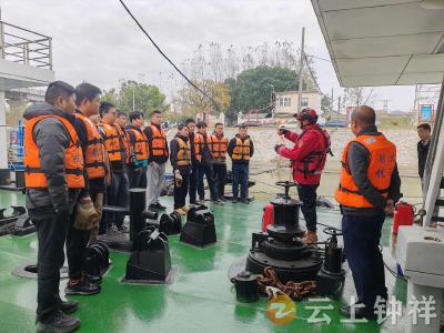 浪尖砺技！钟祥市航道管理局锻造水上应急救援能力