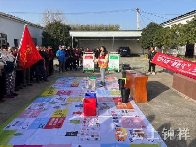 垃圾分类“接地气” 乡村颜值“再升级”