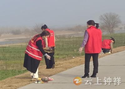 郢中街道：河湖长巡查“不打烊” 守护碧水“不停歇”