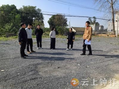 文集镇：纪检验收把关“不松劲” 农村人居整治“验真章”