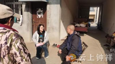 文集镇：包村干部下村入户 暖心走访巩固拓展脱贫攻坚成果