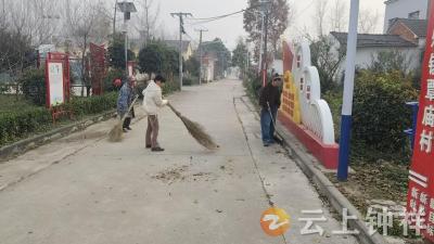 丰乐镇：周四常态化大扫除 绘就宜居新图景