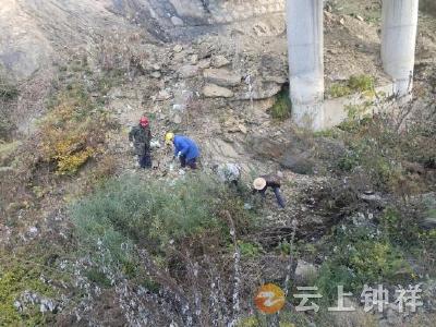 客店镇袁台村：干群携手清河道 整治焕新展新颜