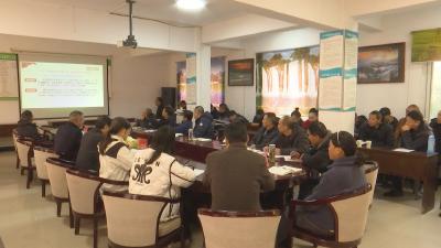 荆门市生态环境局钟祥分局举办学习贯彻党的二十届四中全会精神宣讲报告会