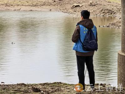 洋梓镇新任市级民间河湖长履职：凝聚社会力量 共护河湖清波