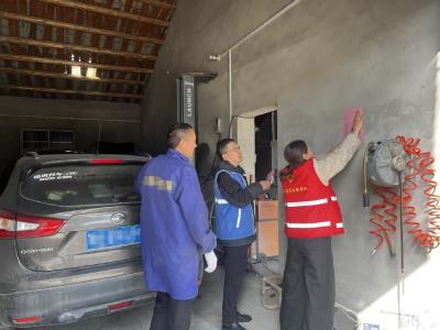 公示上墙 责任到人——皇庄街道皇庄社区筑牢“九小场所”安全防线