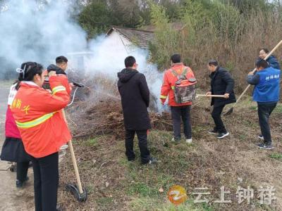 以练筑防 守护青山——冷水镇孔艾村开展森林防火应急演练