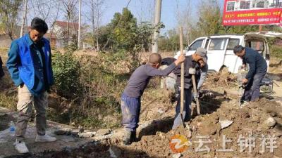 冷水镇百井村：网格巡查显担当 水管抢修暖民心