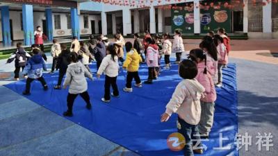 冷水镇中心幼儿园：分层培训强技能 防寒护幼筑安全
