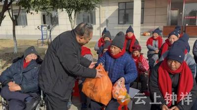 胡集镇：慈心化冬寒 善行暖桑梓
