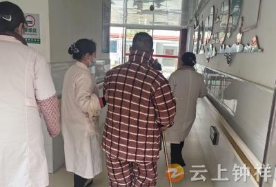 钟祥市皇庄街道子胥台社区开展“五帮”服务 解群众急难愁盼