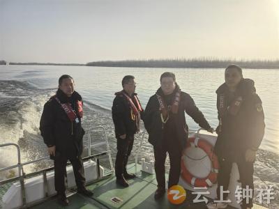 钟祥市高压整治违法捕捞行为