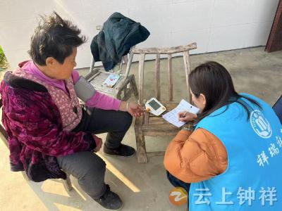 长滩镇：入户测压送关怀 暖心守护助民生