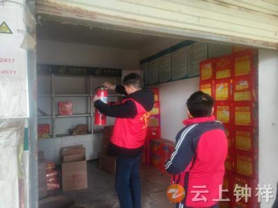 长寿镇红岭村：拧紧春节“安全阀” 筑牢平安“防护网”