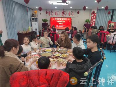 【接您回家·返乡季】 零距离感受养老服务——钟祥市茶庵亲和敬老院迎来返乡参观团