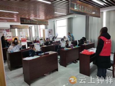 暖心服务伴寒假 守护童心助成长