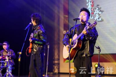 胡集镇：阖家欢歌辞旧岁 载歌载舞贺新春