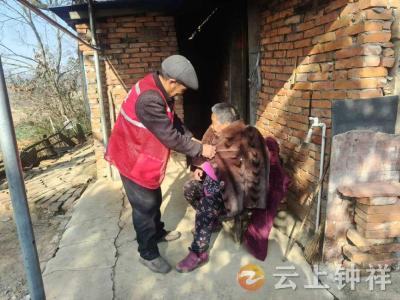 钟祥市双河镇官冲村：乡贤捐赠暖乡里 积分添彩聚人心