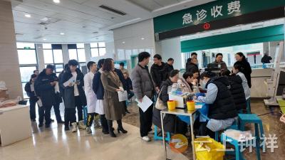 钟祥市人民医院：医务人员踊跃无偿献血 守护临床用血生命线