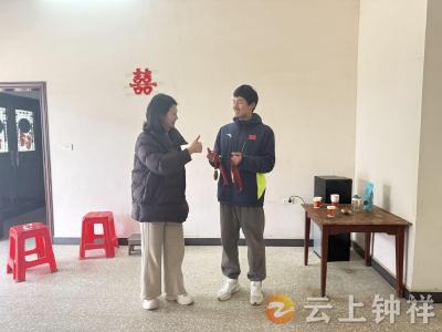 钟祥市残联走访慰问残疾人运动员