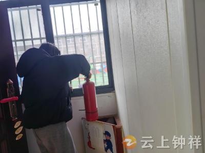 洋梓镇伍庙中心幼儿园：整装启新程 护航筑未来