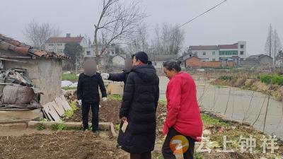 石牌镇三喜村：耕地纠纷起波澜 现场调解化干戈