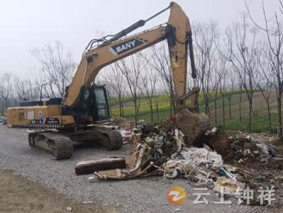 郢中街道冯家岭社区：河湖长发力 快速推进汉江岸线 “清四乱”