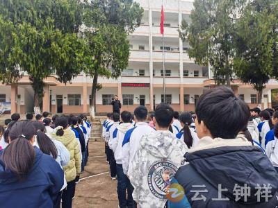 洋梓中学开展防震疏散演练 筑牢校园安全防线