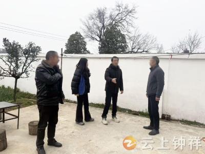 皇庄街道皇城社区：网格员巧解地界纠纷 守护邻里和谐