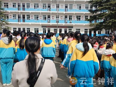 磷矿实验学校：法治护航成长 安全守护校园