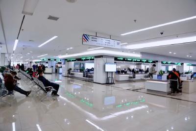 从一次拍桌，到一场政务改革！襄阳这个窗口只说“YES”不说“NO”