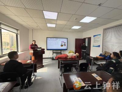 钟祥：医防联动进企业 健康护航暖职工